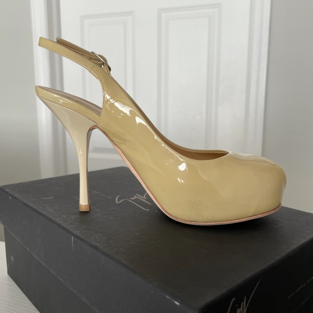 NIB Giuseppe Zanotti Women's Slingback Pump - Picture 2 of 8